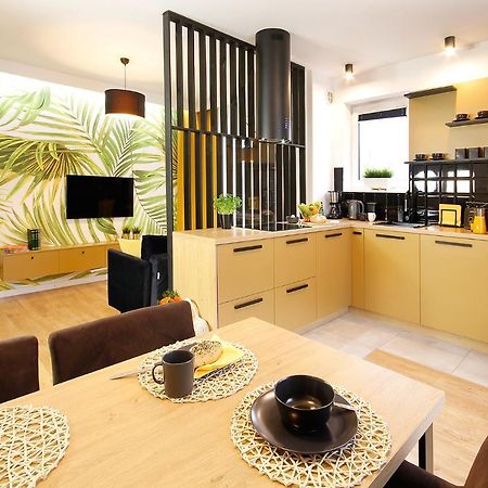 W&K Apartments - Gold Suite - Faktura Vat, Parking Koszalin Exterior photo
